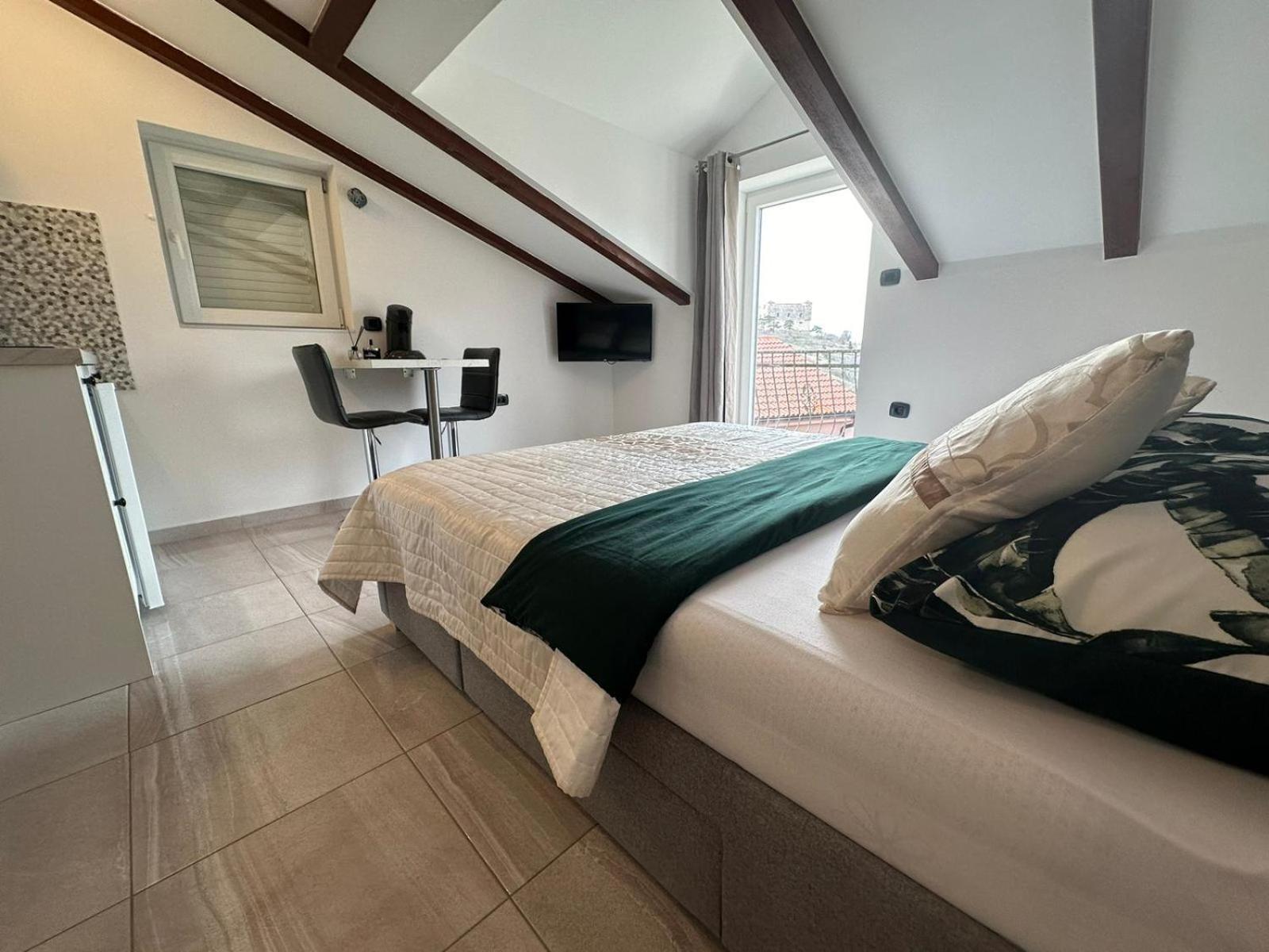 Apartments Prpic 1,Senj Senj  Extérieur photo