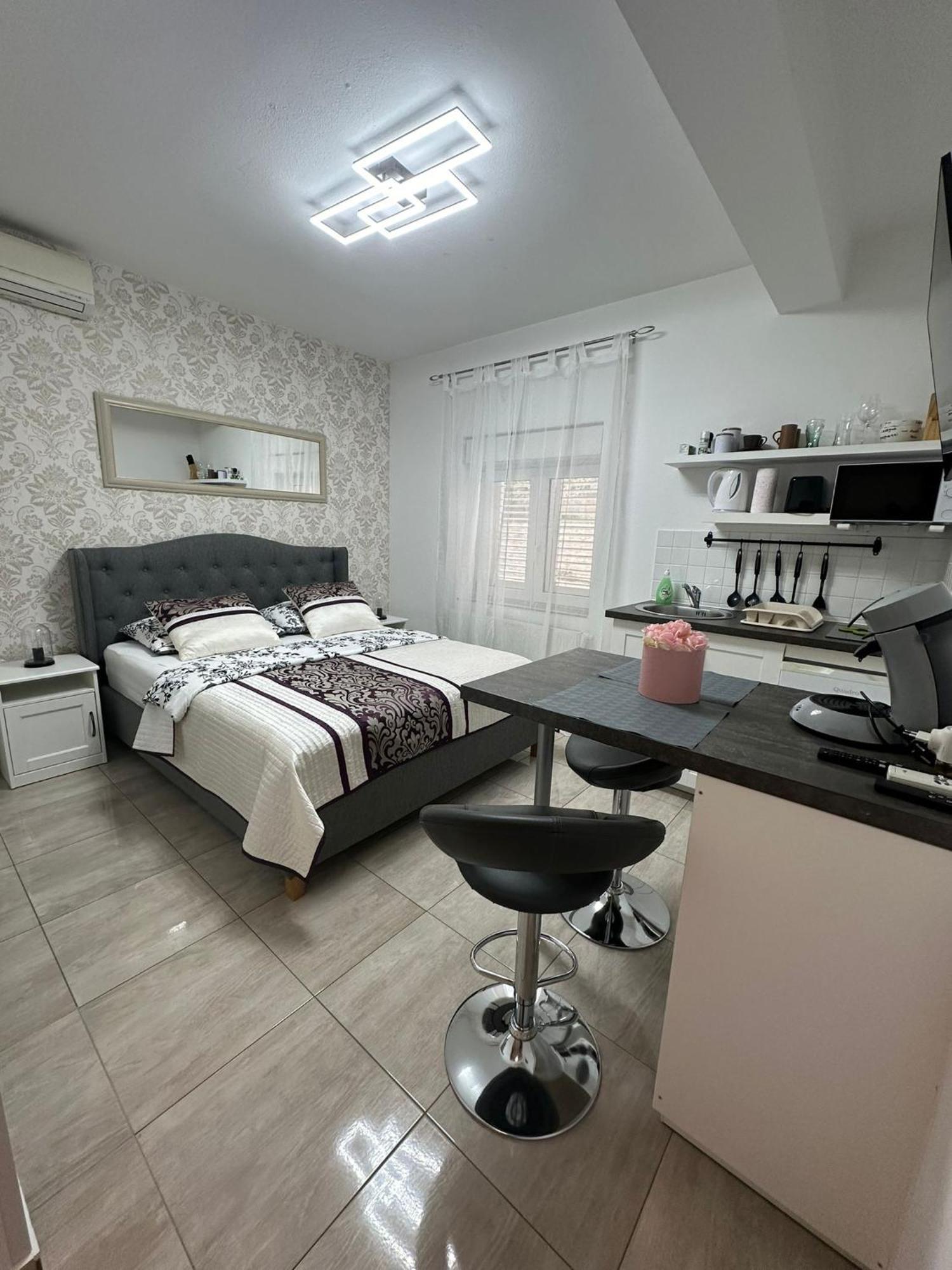 Apartments Prpic 1,Senj Senj  Extérieur photo