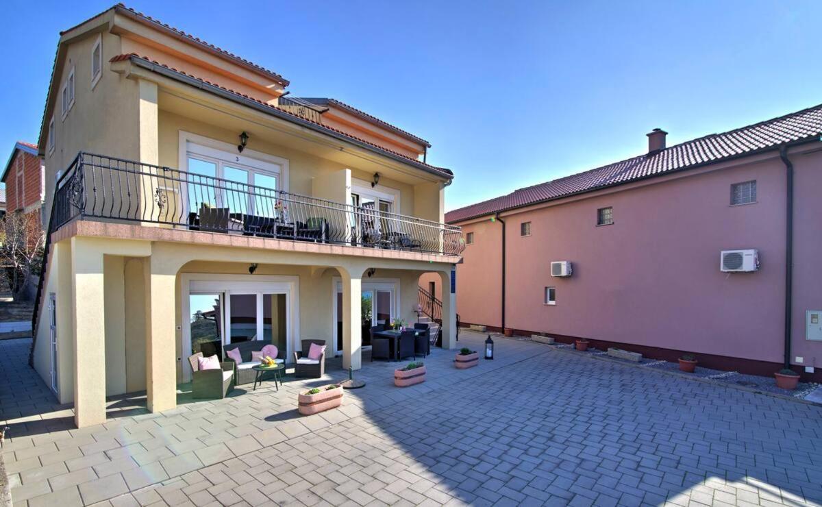 Apartments Prpic 1,Senj Senj  Extérieur photo