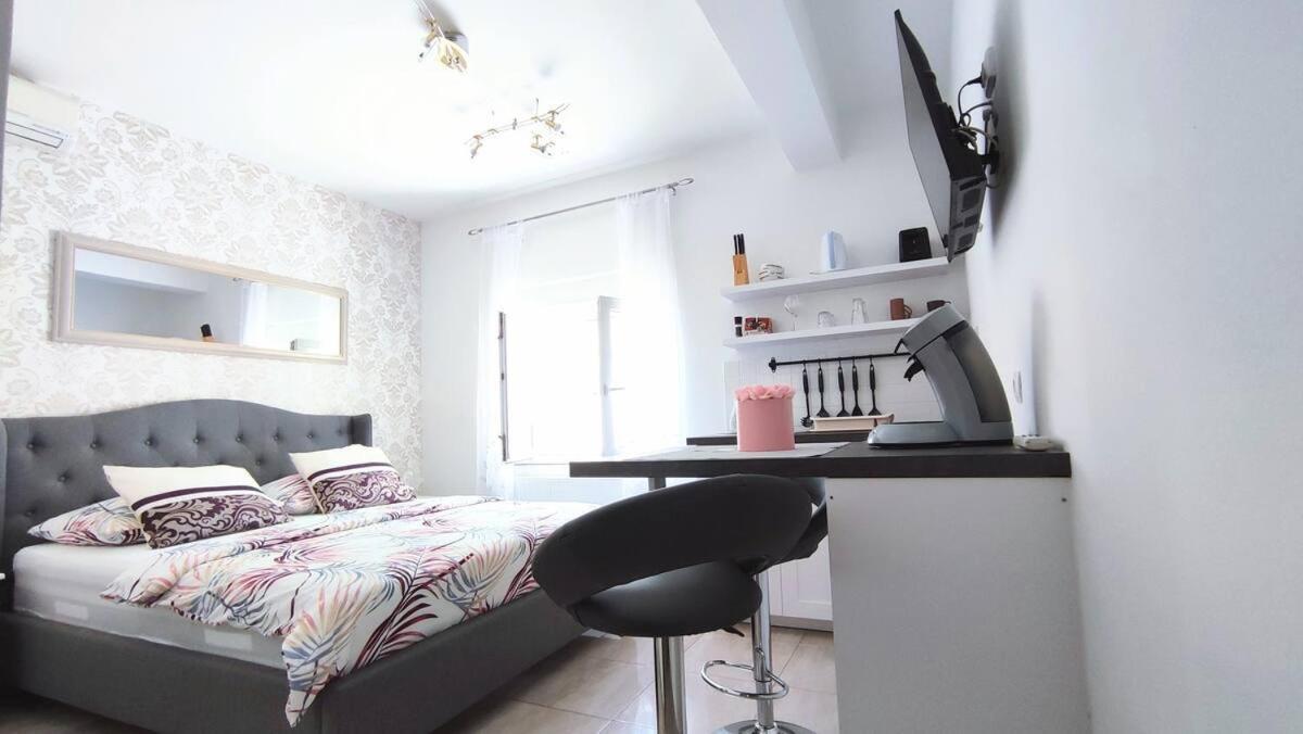 Apartments Prpic 1,Senj Senj  Extérieur photo